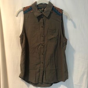 Full Tilt Collared Sleeveless Button Down